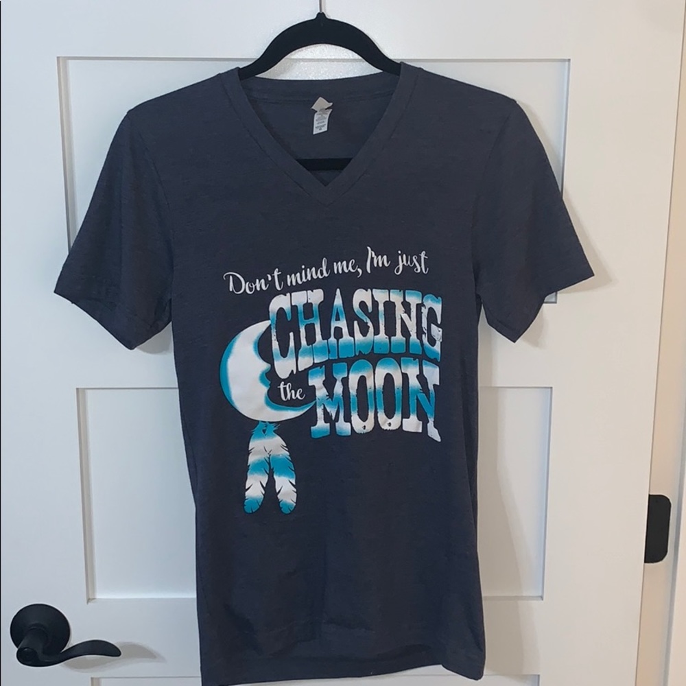 V-Neck Tee Dont’t Mind Me Im Just Chasing The Moon